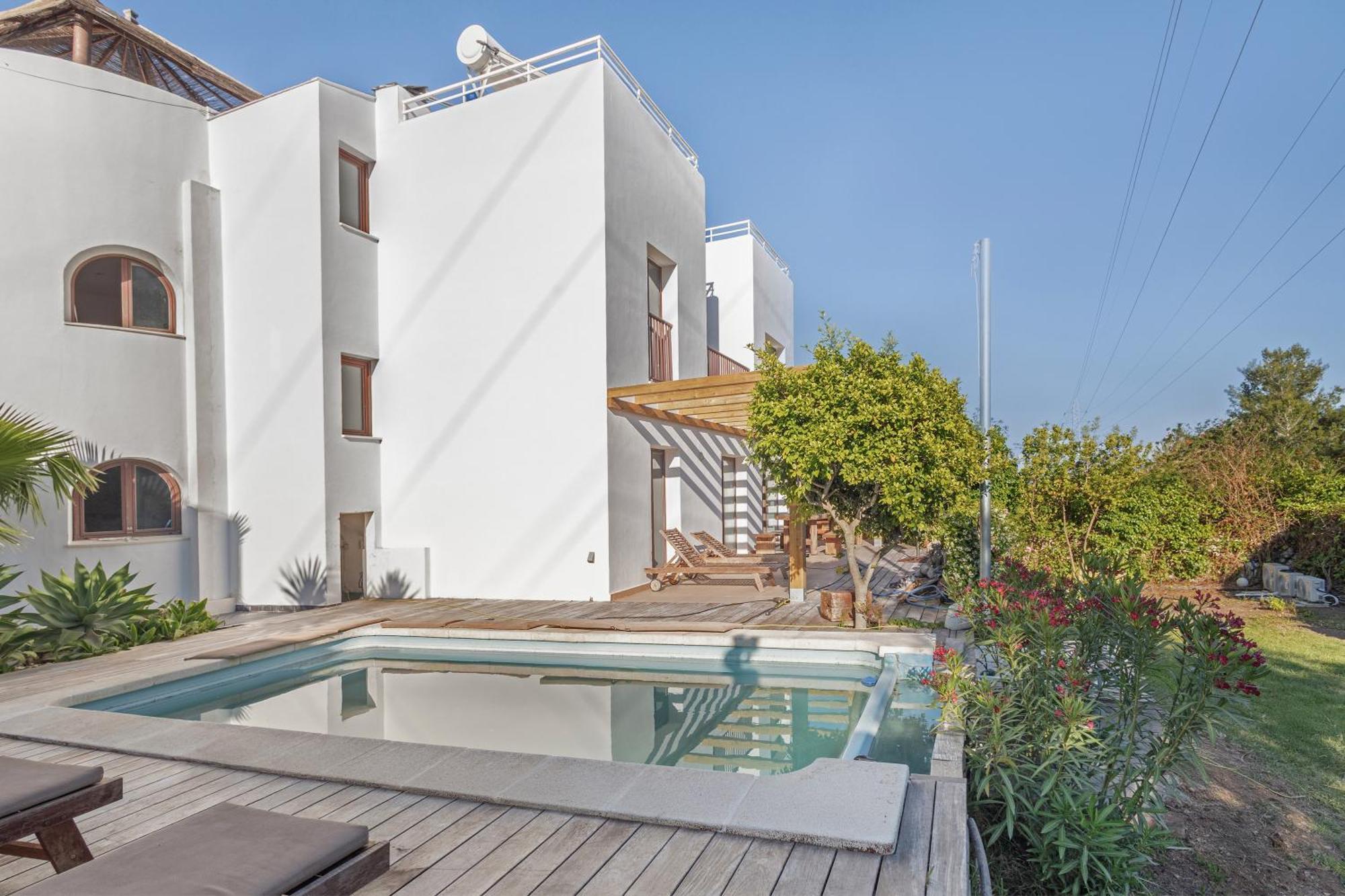 Dorada Villa *